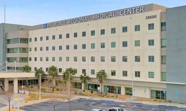 Exterior view of Palmdale Regional Medical Center